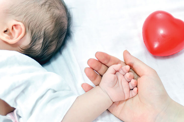کاهش مصرف قند در دوران نوزادی، راز قلب سالم در بزرگسالی مادر نوزاد