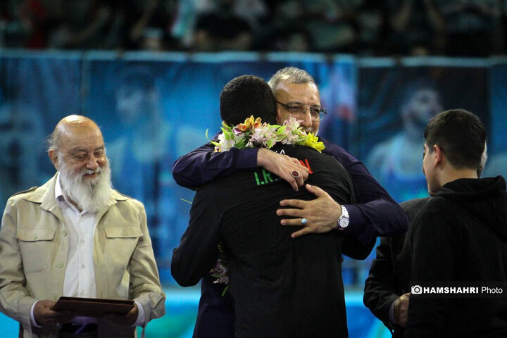 جشنی برای ایران| مراسم تجلیل از کشتی گیران در مسابقات کشتی قهرمانی جهان
