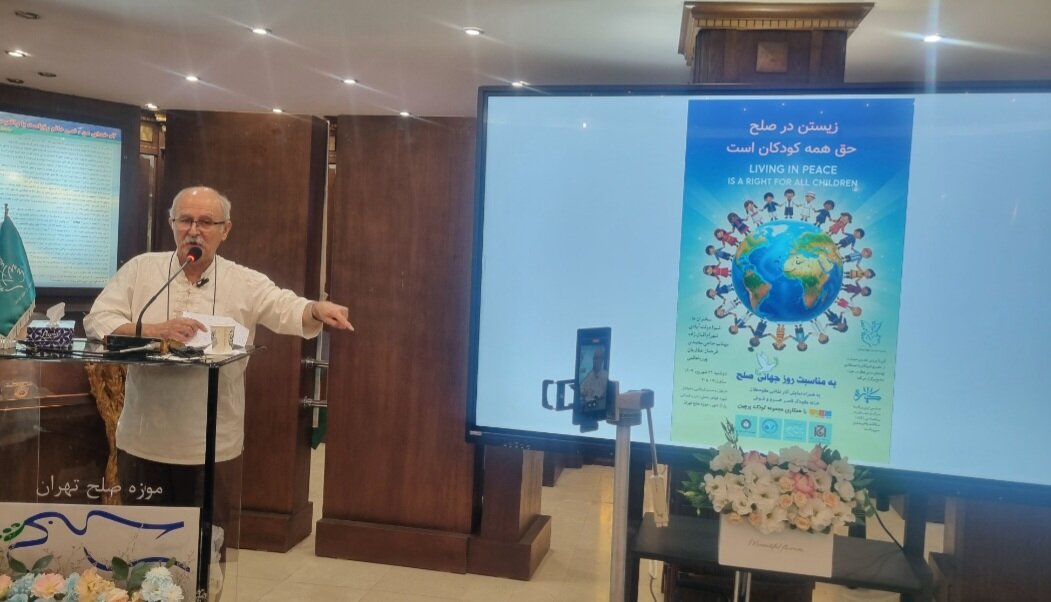 زیستن در صلح حق همه کودکان|درباره نشستی که برای صلحدوستی کودکان برگزار شد