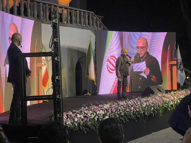 عذرخواهی پرویز پرستویی از مردم سیستان و بلوچستان؛حرفی زدم که ... | در نهمین دوره جشن عکاسان سینمای ایران چه گذشت؟