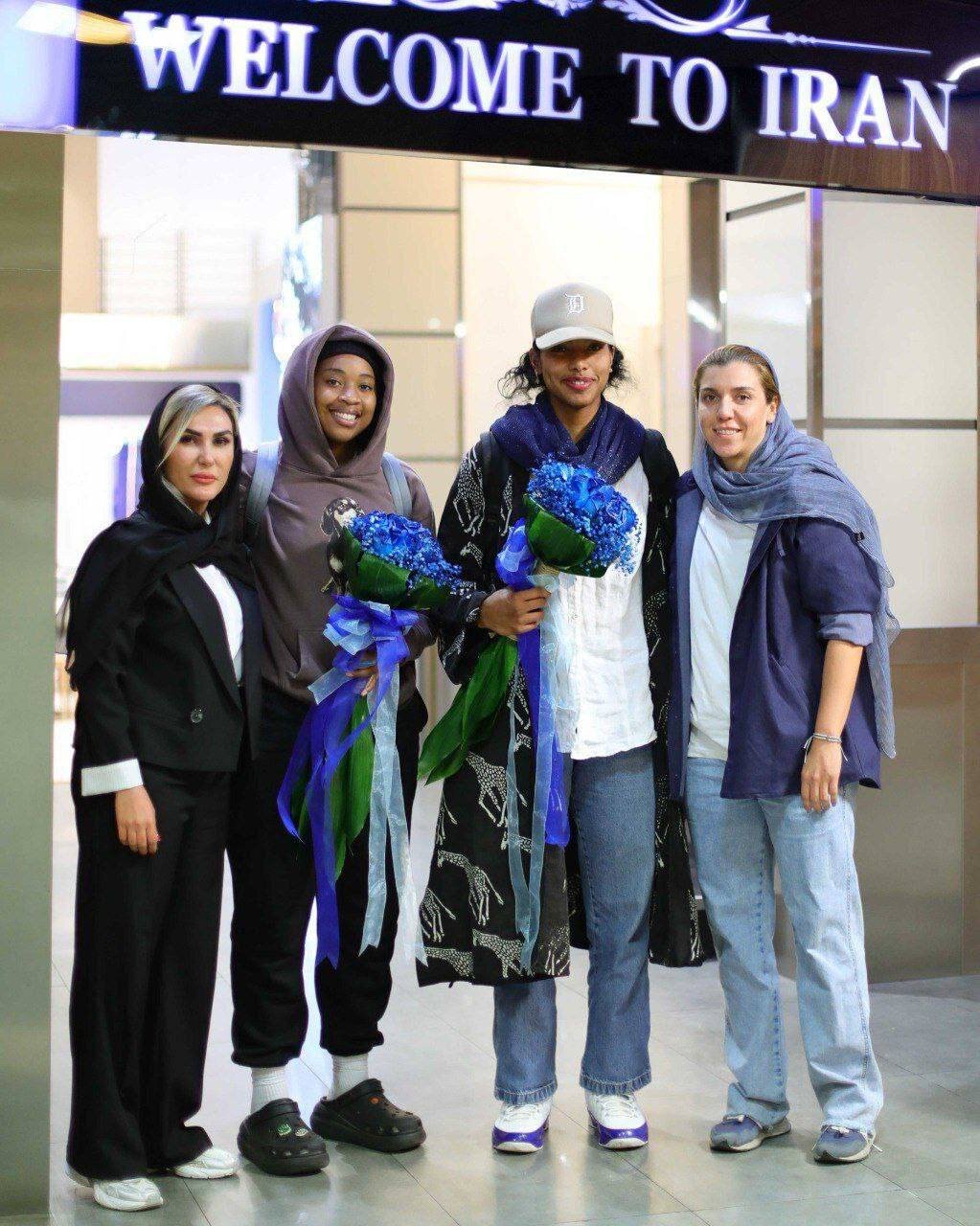 تیپ و استایل ستاره‌های‌ آمریکایی تیم بسکتبال زنان استقلال در تهران | عکس