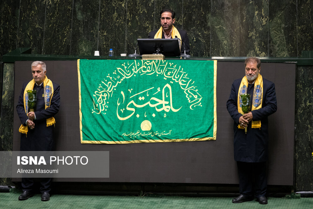 تصاویری از حال و هوای متفاوت امروز مجلس