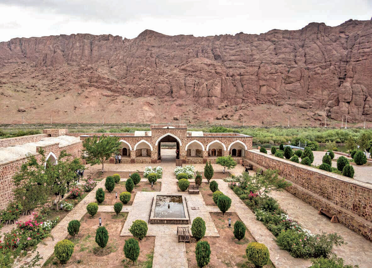 خروج ژئوپارک ارس از یونسکو صحت ندارد | ثبت جهانی در دستور کار است