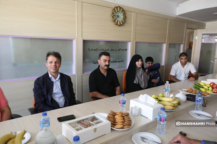 حضور قهرمانان ورزشی به عنوان سفیران اتیسم در انجمن اتیسم ایران