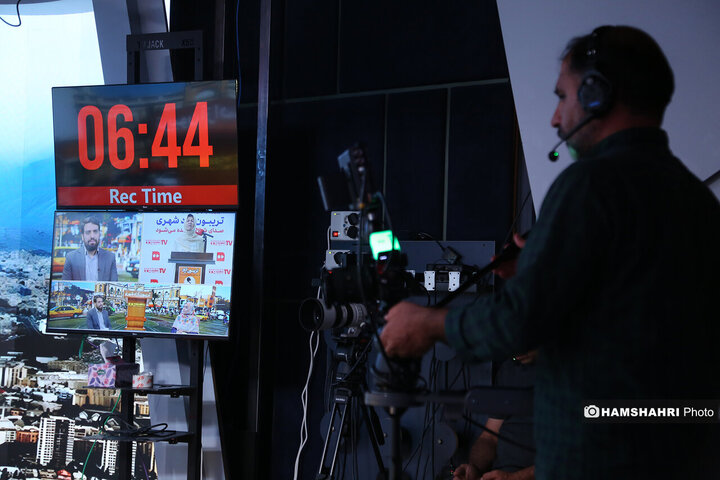 صدای شما شنیده میشود