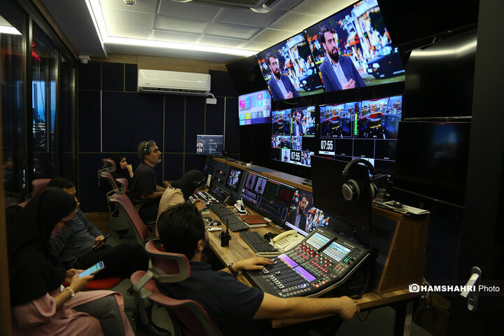 صدای شما شنیده میشود