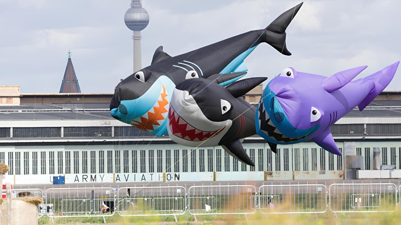 رقص بادبادکها