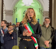 سنگ تمام شهردار شهر جنوا ایتالیا برای فلسطین