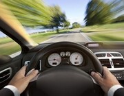 هنگام ترمز بریدن خودرو چه کنیم؟ راهنمای جامع واکنش فوری و ایمنی