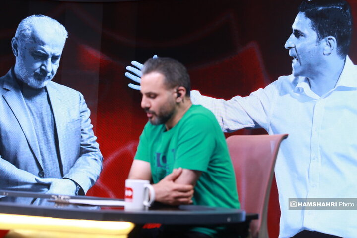 آژیر خطر در اردوگاه قرمز