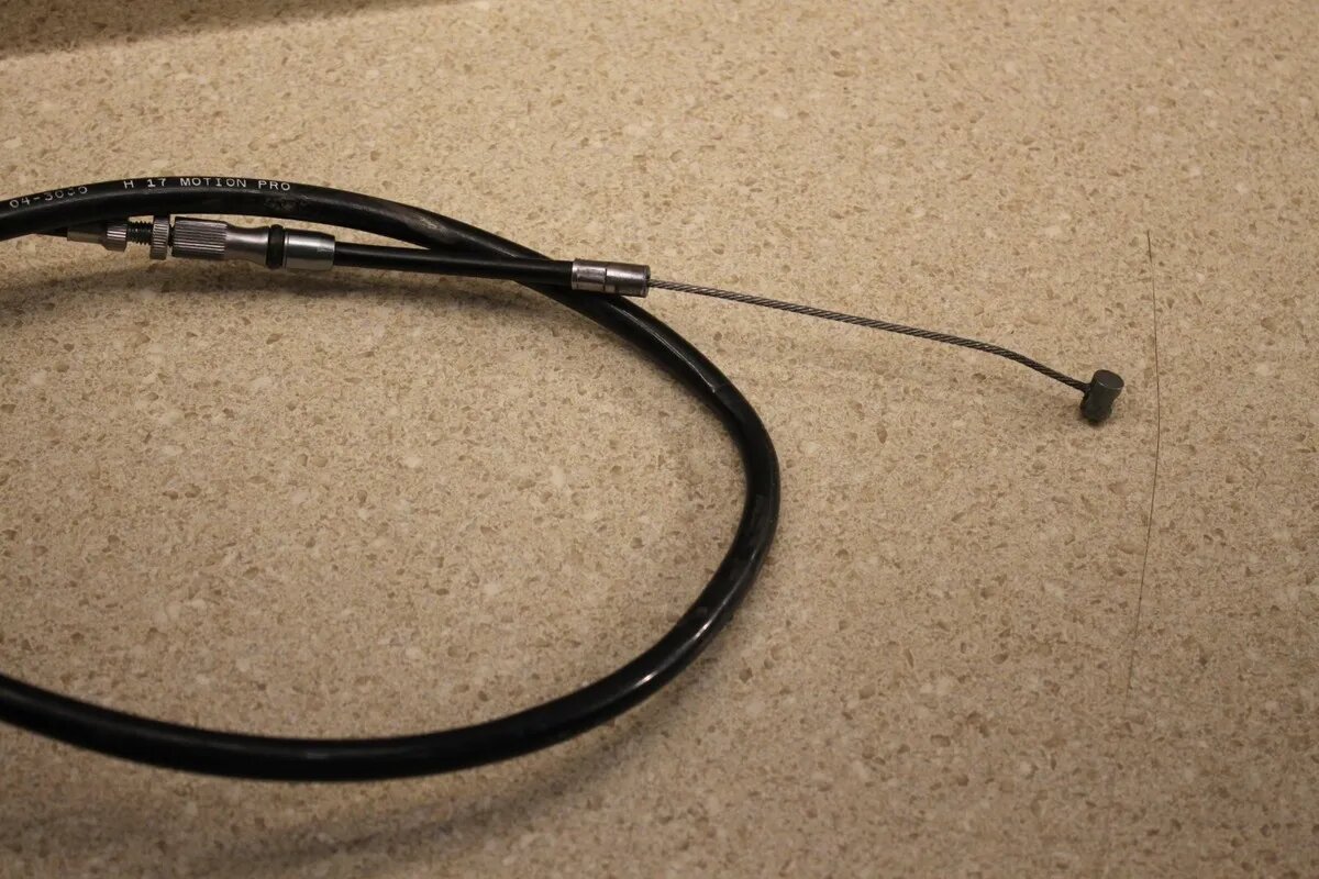 اگر سیم کلاچ پاره شد چه کنیم ؟ ؛ علل، نشانهها و راهکارهای تعمیر در خودروهای گیربکس دستی