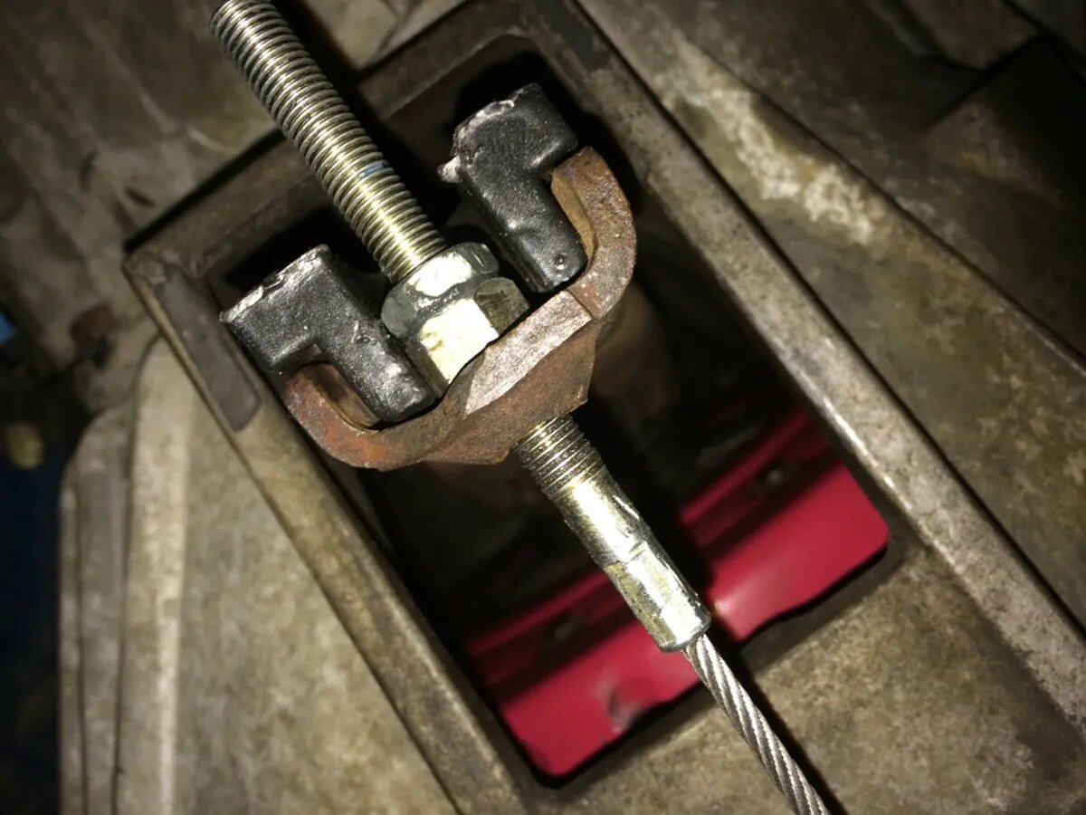 اگر سیم کلاچ پاره شد چه کنیم ؟ ؛ علل، نشانهها و راهکارهای تعمیر در خودروهای گیربکس دستی