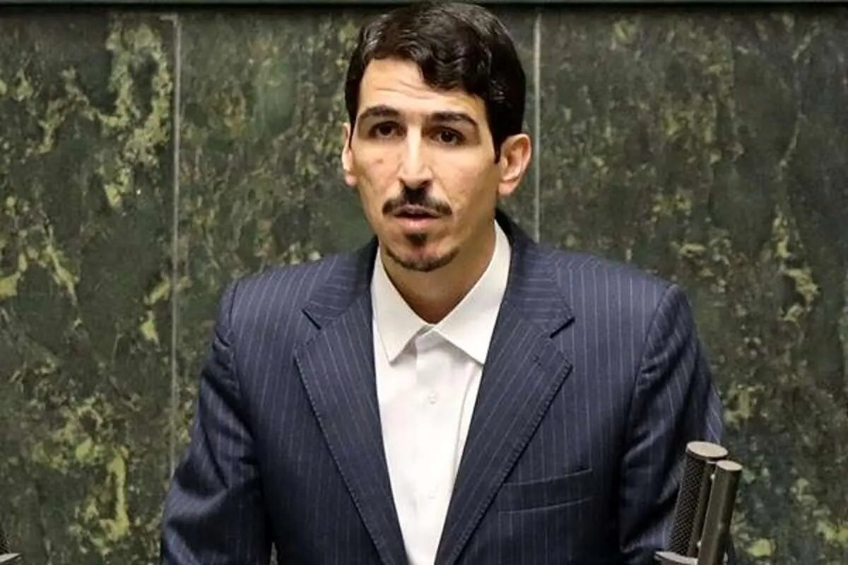 سازمان برنامه پشت صحنه پنهان شده  | در دولت هیچ‌کس مسئولیت مصوبه بنزینی را نمی‌پذیرد