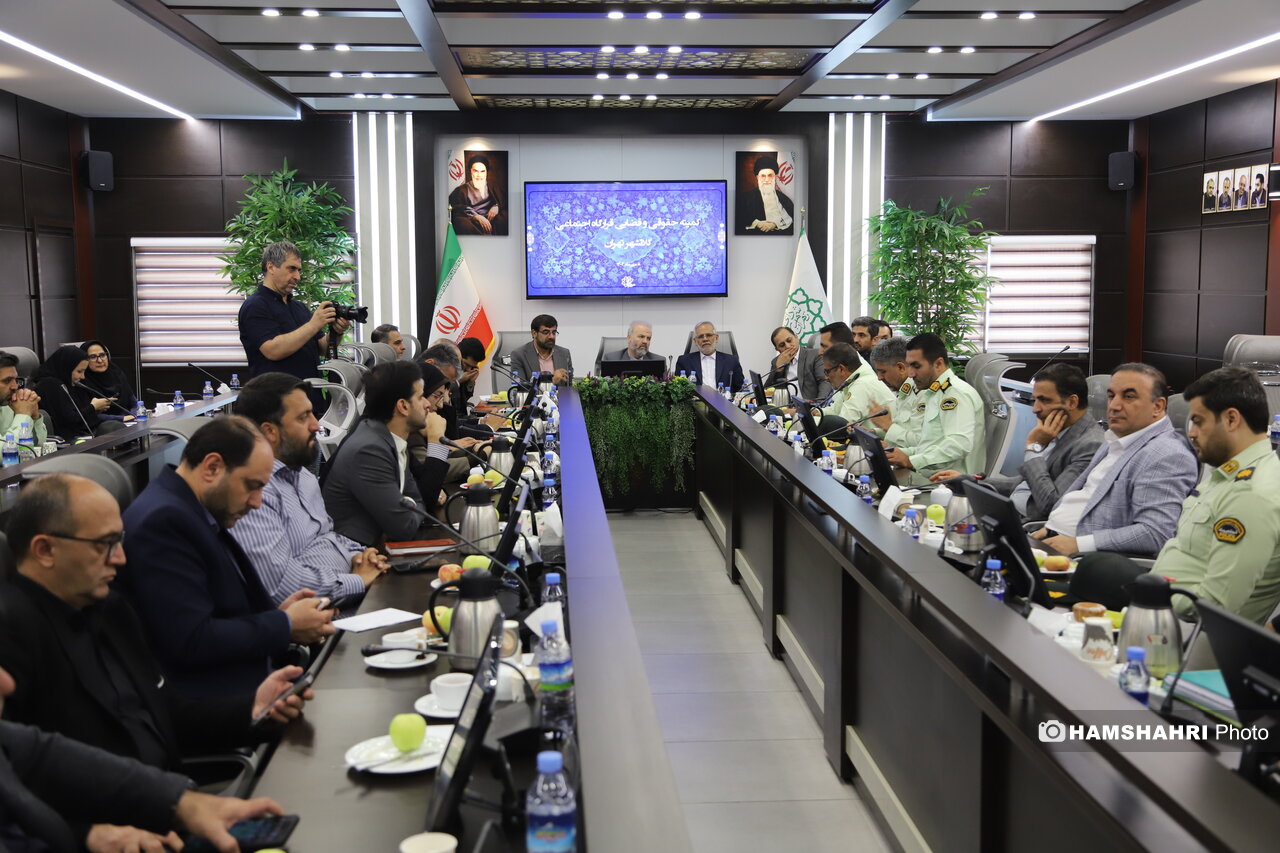 پاتوق های آسیب، کتابخانه و سرای محله می شود