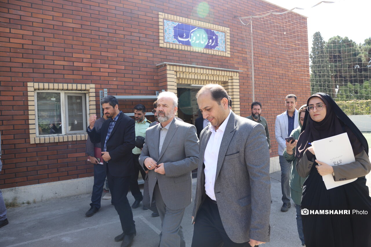 پاتوق های آسیب‌، کتابخانه و سرای محله می شود