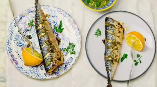 ۱۰ خوراکی مهم رژیم مدیترانهای برای طول عمر بیشتر