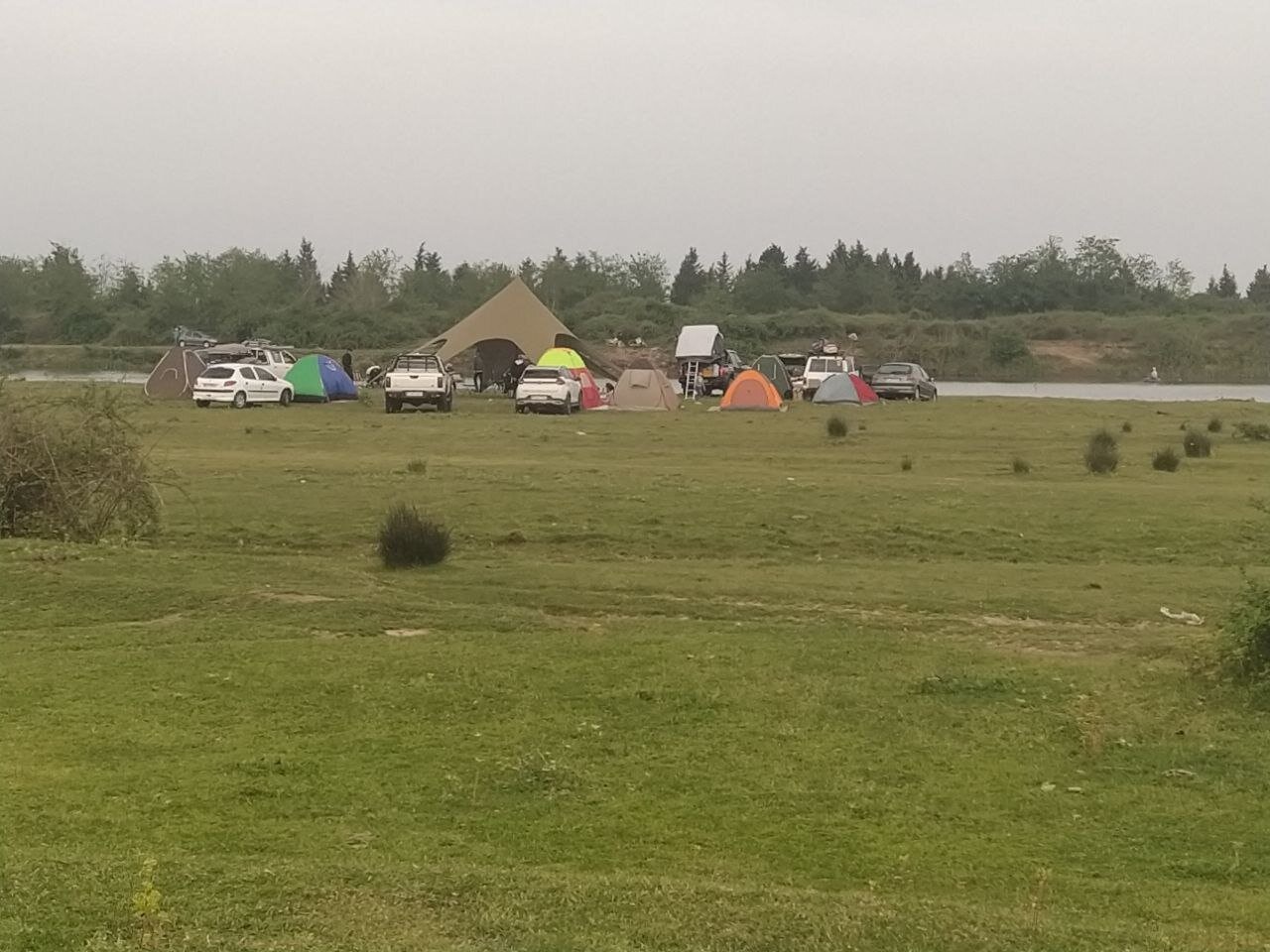 ماشینها جای اسب و گاومیش را در بوجاق گرفته اند | پارک ملی یا پارکینگ ملی؟ + فیلم