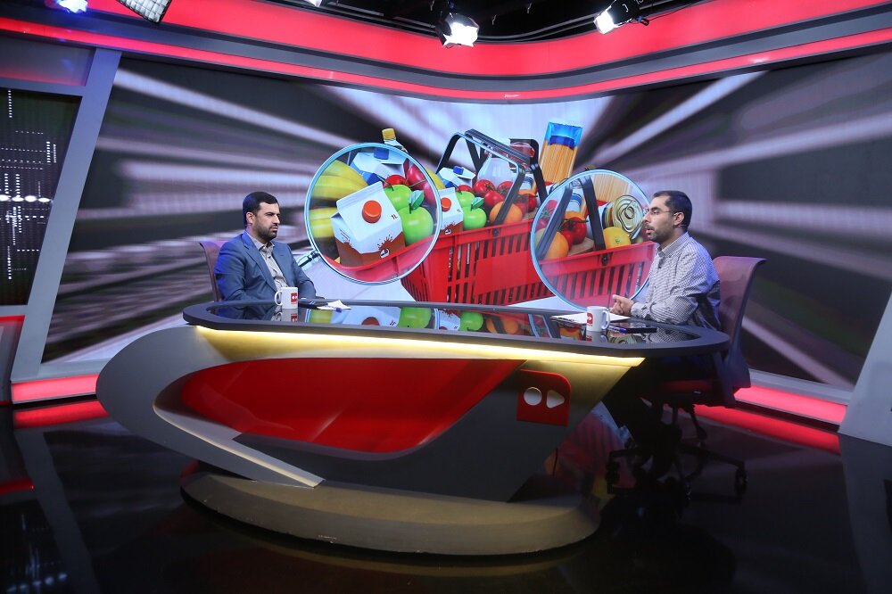 چرا گوشت، مرغ و تخم مرغ گران شد؟ | با نگاه سیاسی اقدامات خوب کنار گذاشته شد