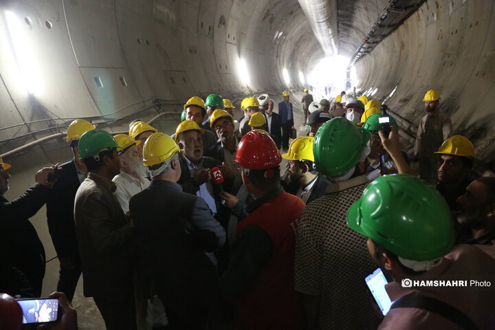 خط ۱۰ مترو تهران