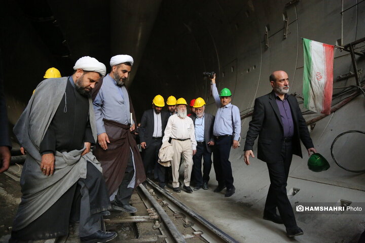 خط ۱۰ مترو تهران