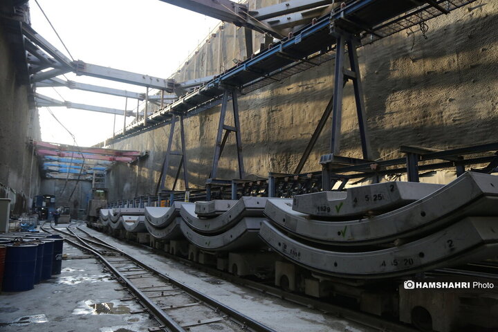 خط ۱۰ مترو تهران