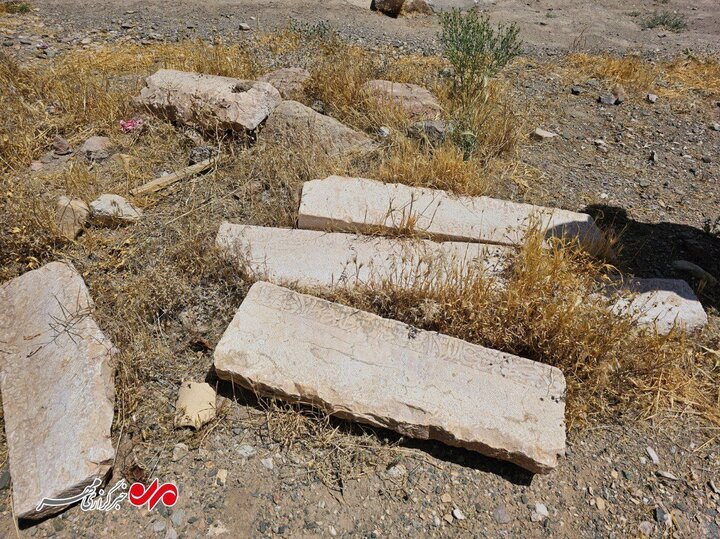 قبرهایی با جسد امانی | این مردهها دفن نمیشوند + تصاویر