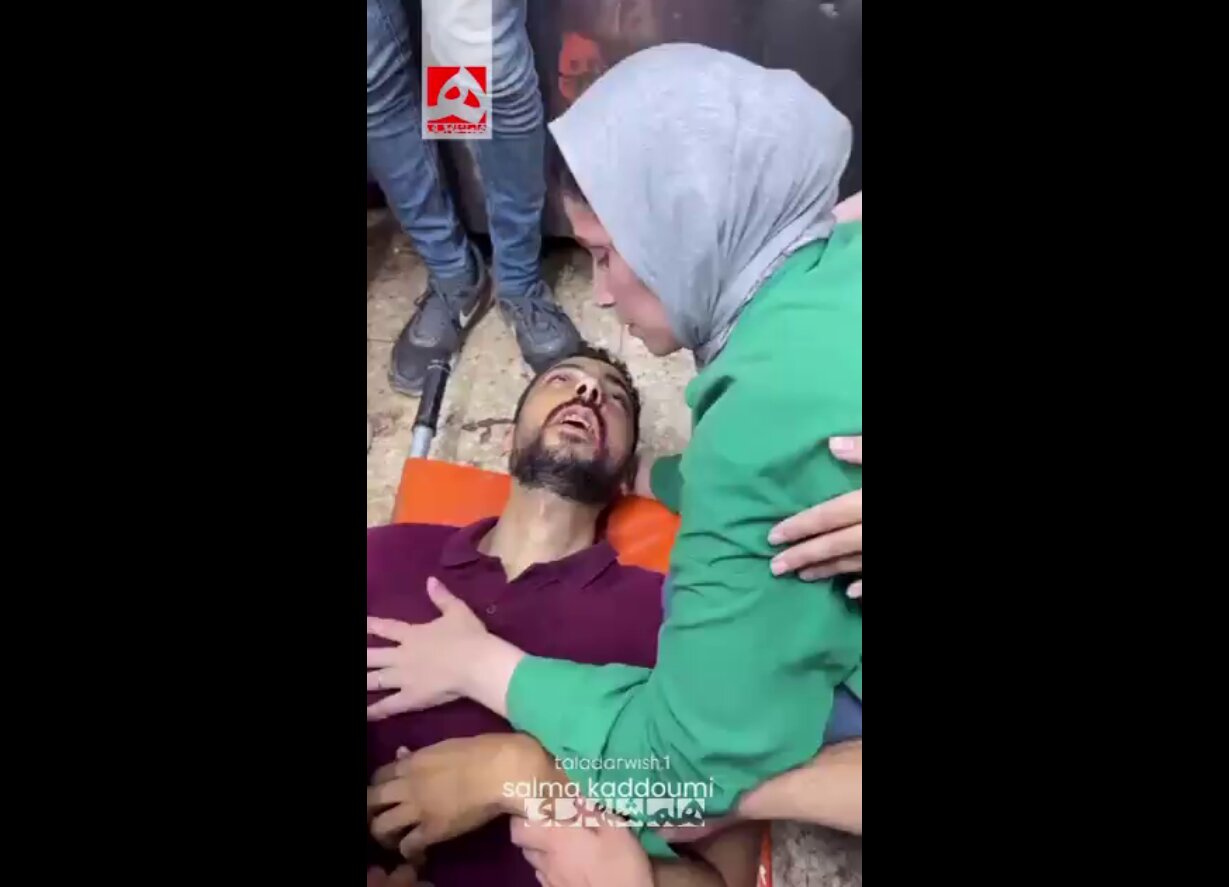 تصاویر تلخ از وداع با پیکر خبرنگار شهید در غزه