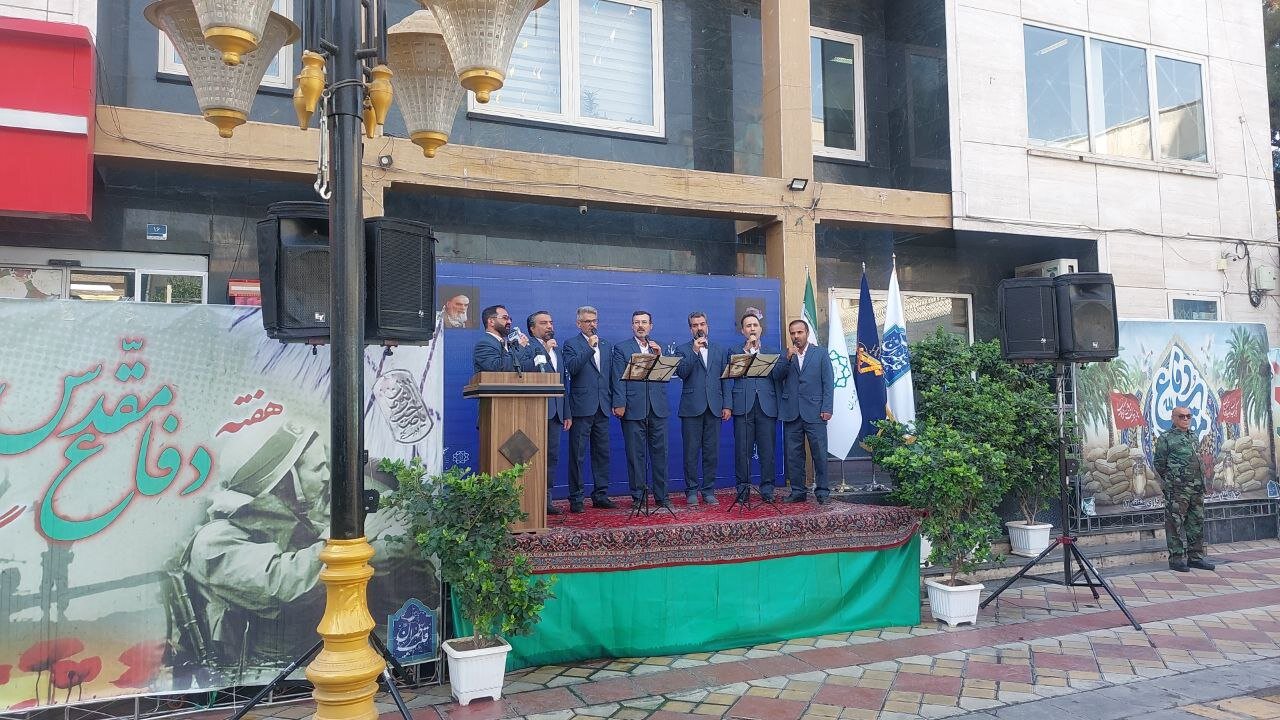 تهران به تصاویر شهدا مزین می شود