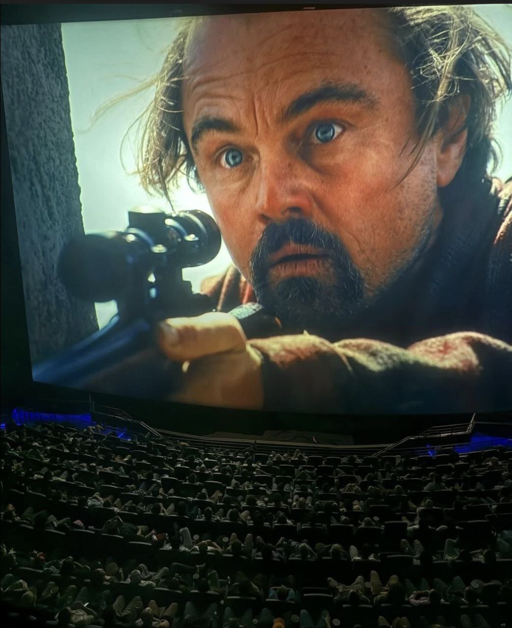 عکسهایی از اکران فیلم جدید لئوناردو دی کاپریو به شیوه آیمکس ۷۰ میلیمتری