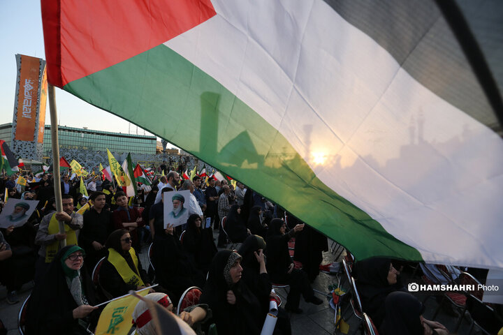 مراسم بزرگداشت شهدای مقاومت «انا علی‌العهد»