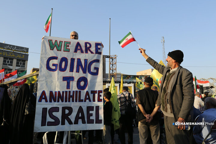 مراسم بزرگداشت شهدای مقاومت «انا علی‌العهد»