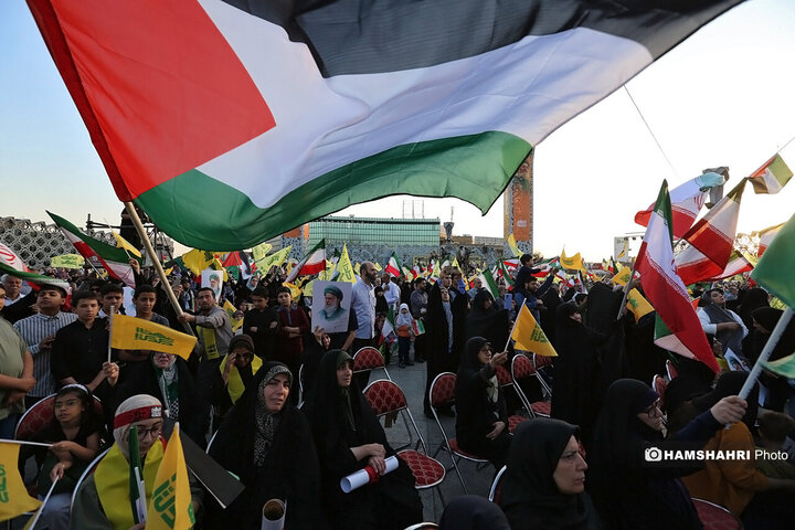 مراسم بزرگداشت شهدای مقاومت «انا علی‌العهد»