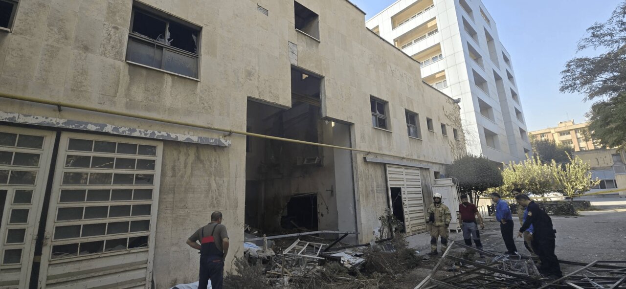 تصاویر جدید از انفجار مهیب در امیرآباد تهران | ببینید