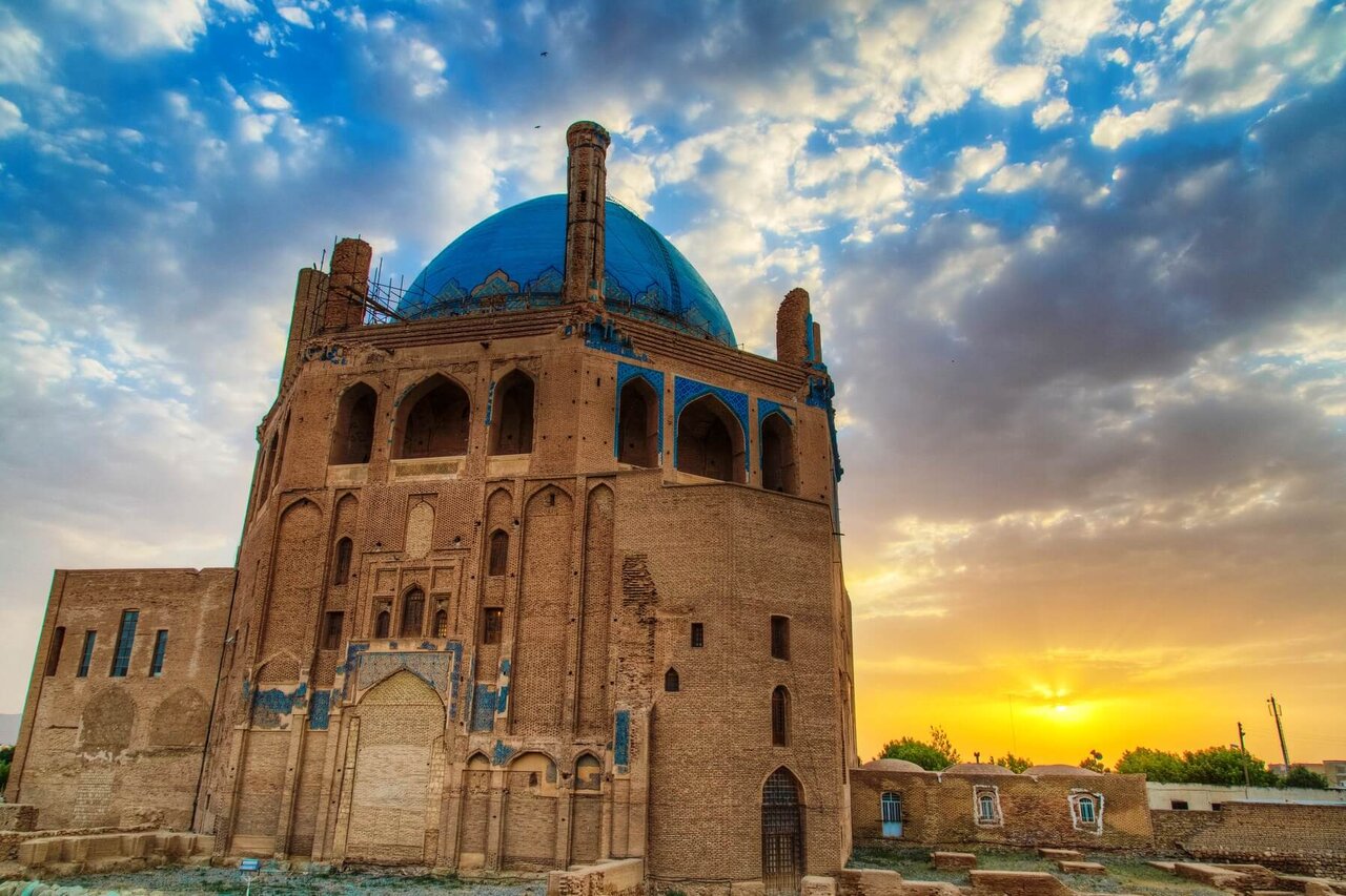 کدام بناهای ایرانی تحسین منتقدان جهانی را برانگیخته است؟
