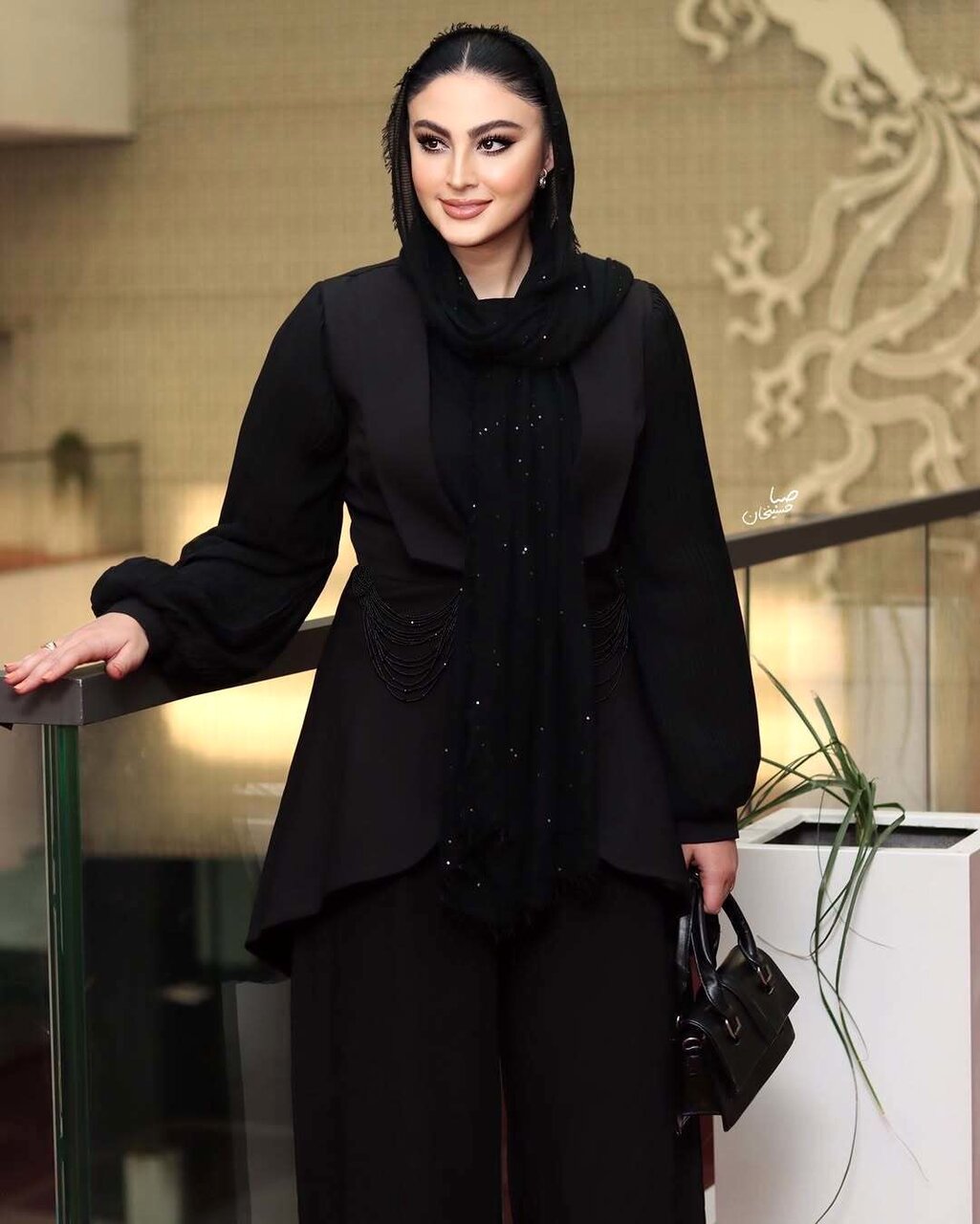 استایل فوق جذاب مریم مومن در اکران یک فیلم