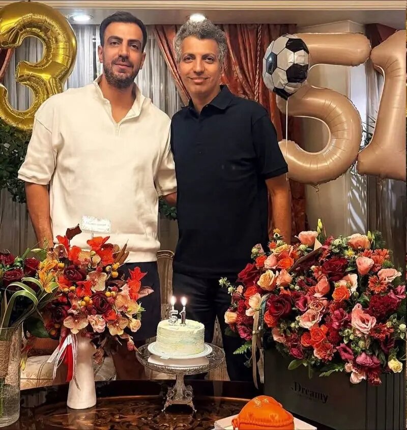 جشن تولد عادل فردوسیپور در کنار برادرش! + عکس |عادل چند ساله شد؟