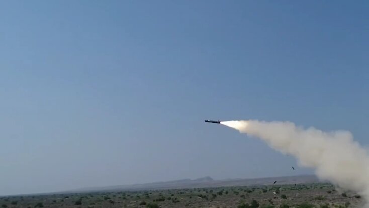 همسایه ایران موشک جدید رونمایی کرد + ویدئو | ارتقای قدرت موشکی برای نخستینبار موشک