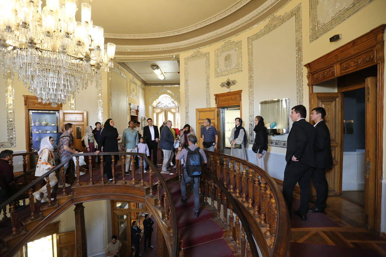 تهرانگردی دیپلمات ها