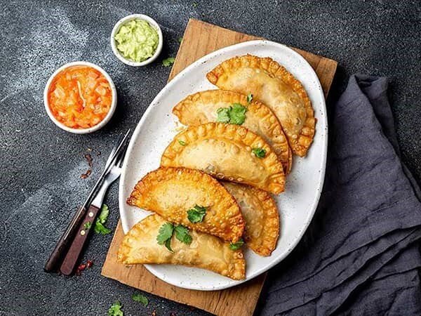 طرز تهیه پیراشکی سیب‌زمینی