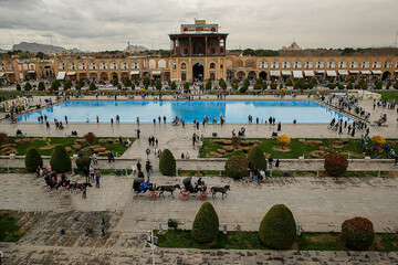 رازهای پنهان عالی‌ قاپو اصفهان که هیچ‌کس نمی‌داند + ویدئو | داخل عمارت عالی قاپو را ببینید