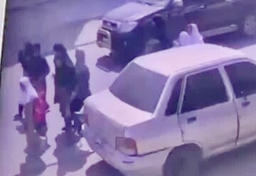 (۱۶+) لحظه هولناک مجروح شدن ۲ دانش‌آموز + فیلم