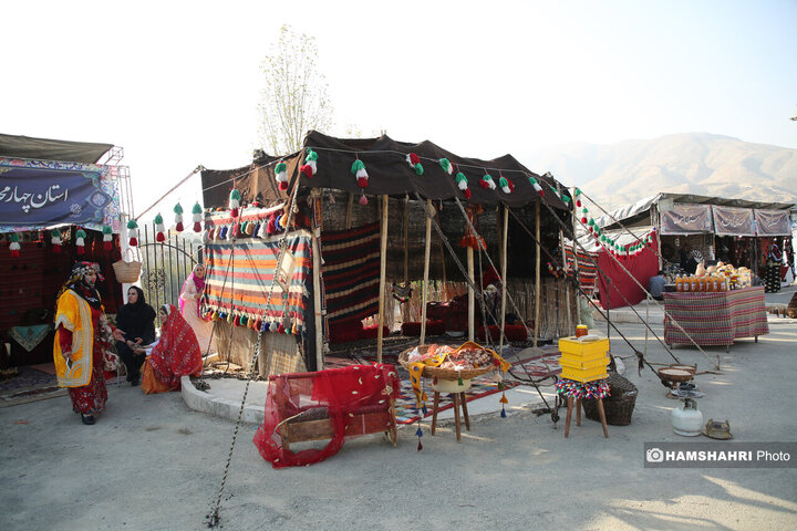 رونمایی از تمبر یادبود آیت‌الله کنی در جشنواره اقوام بوستان جوانمردان