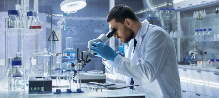 داروی ۲۶۰ هزار تومان ایرانی، ۴۹ میلیون در آفریقا! | صنعت داروهای بیوتکنولوژی ایران در آستانه خاموشی