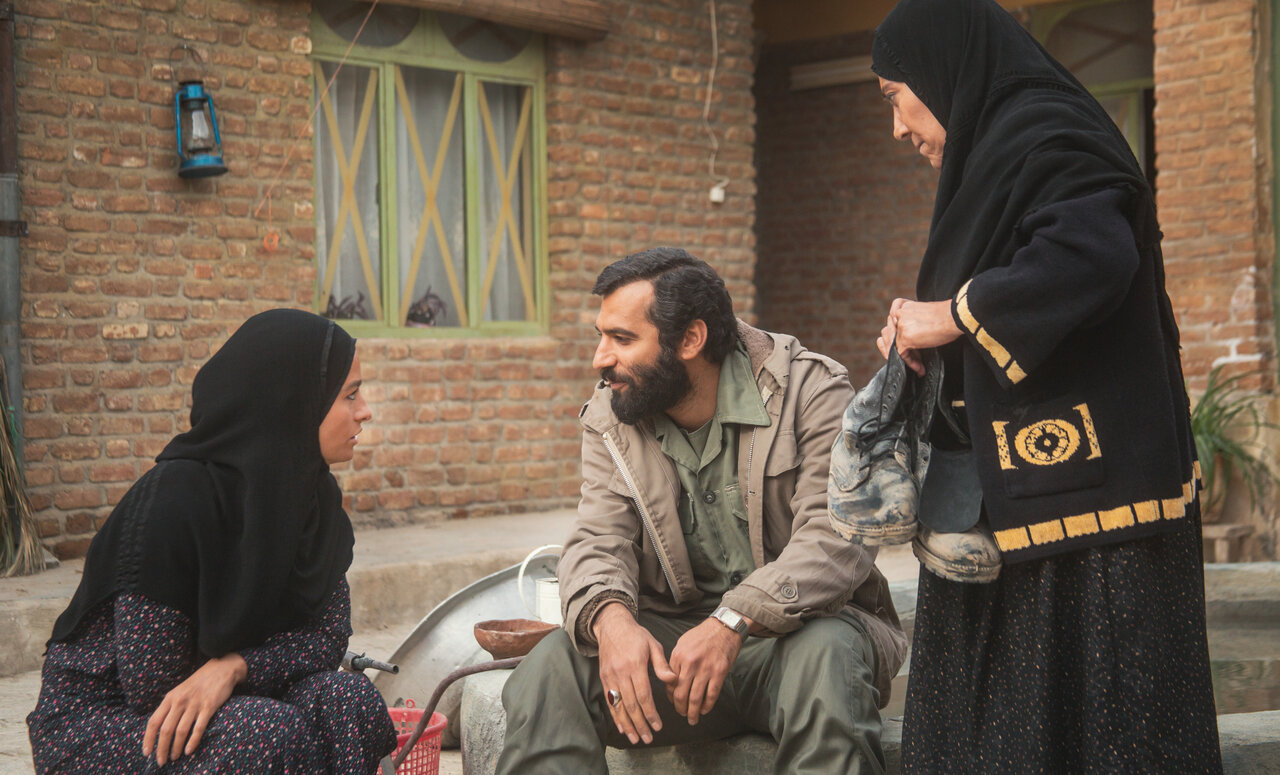 قصه کامل قرارگاه نصرت در تلویزیون|رویا افشار در نقش ننهعلی