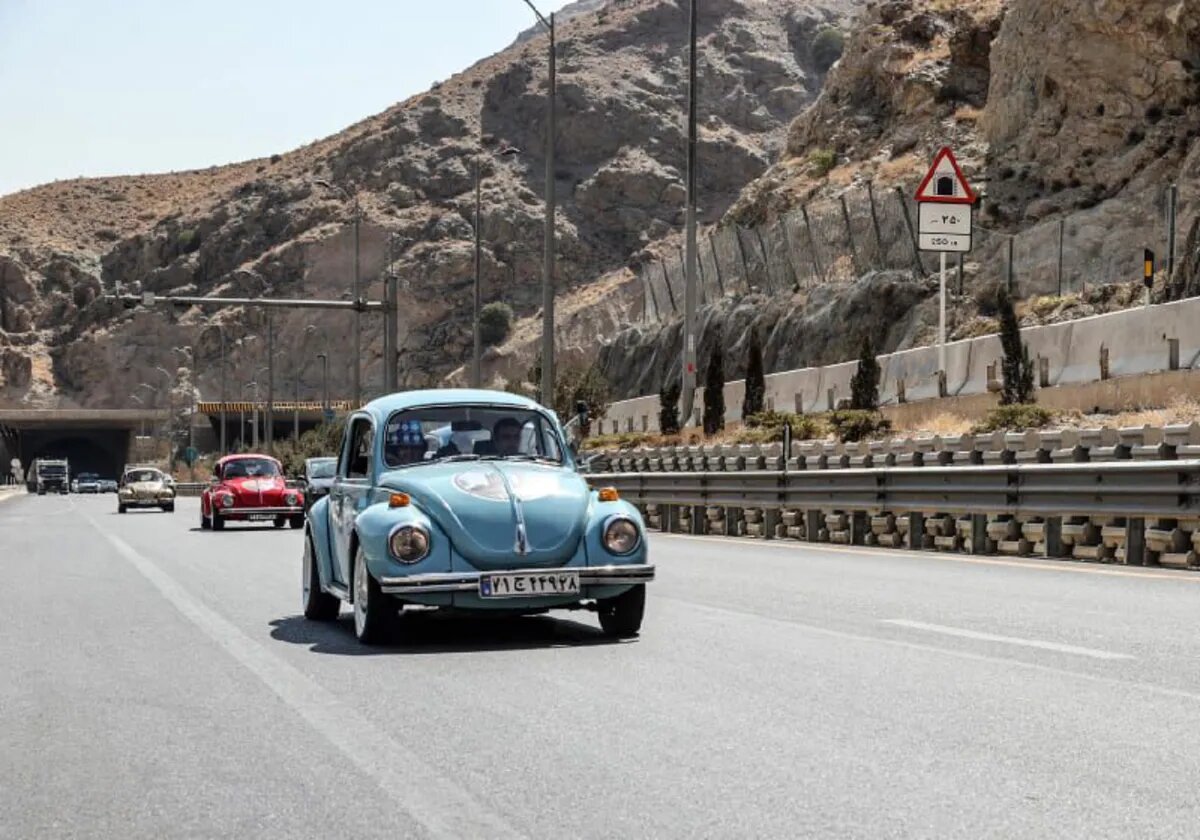 رالی بیتل‌ها در چالوس را ببینید