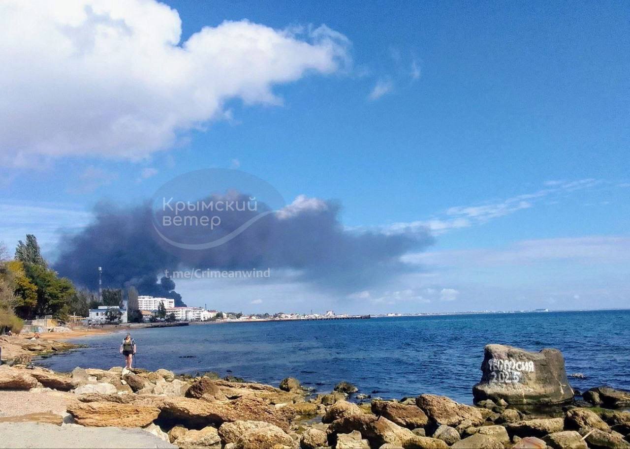 آتشسوزی در انبار نفت روسیه پس از حمله پهپادهای اوکراین | تصاویر