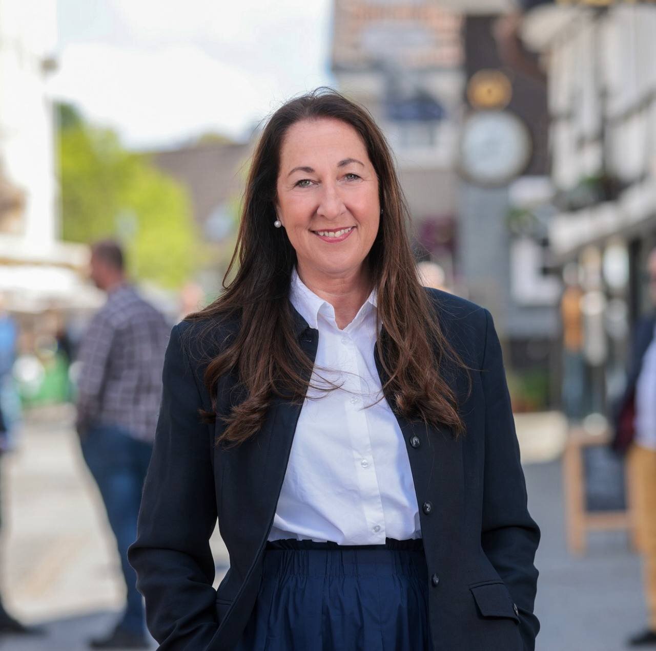 حمله با سلاح سرد به شهردار + عکس | وضعیت او بحرانی است