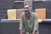کارگردانی که هوش مصنوعی را وادار به عذرخواهی کرد