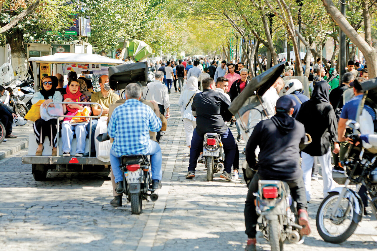 واقعا باربریهای بازار ماهانه ۳۰۰ تا ۴۰۰ میلیون تومانی درآمد دارند؟