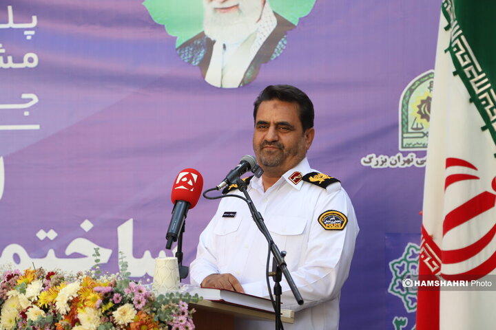 افتتاح